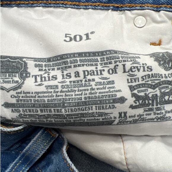 Levi 501 Womens Skinny Botton Fly Jeans Size W 25- L 30 Fly Buttons - Picture 11 of 14